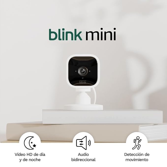 Blink Mini | Cámara de seguridad inteligente compacta, interior, cableada, vídeo HD 1080p, detección de movimiento, audio bidireccional, fácil de configurar, compatible con Alexa | 2 cámaras (blanco)